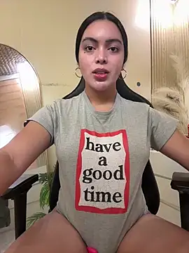 HotstuffCherrySummer online show from 12/21/25, 10:17