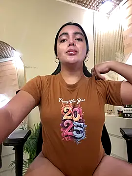 HotstuffCherrySummer online show from 10/24/25, 09:30