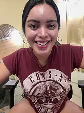 HotstuffCherrySummer online show from 01/10/26, 10:32