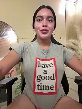 HotstuffCherrySummer online show from 12/22/25, 09:53