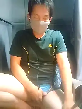 tarou08700870 online show from 12/17/24, 08:34