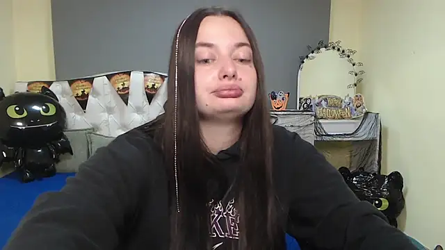 MilanaPrice online show from 11/02/25, 08:08