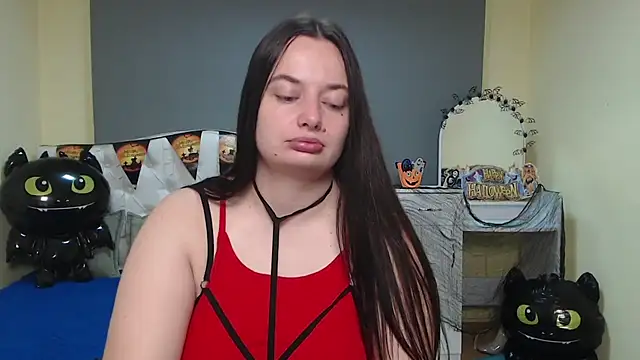 MilanaPrice online show from 10/25/25, 05:17