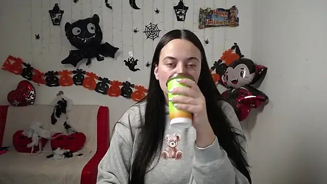 MilanaPrice online show from 10/30/25, 07:00