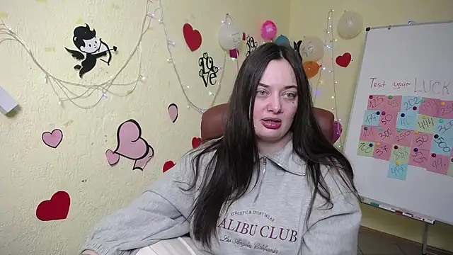 MilanaPrice online show from 02/19/25, 06:43