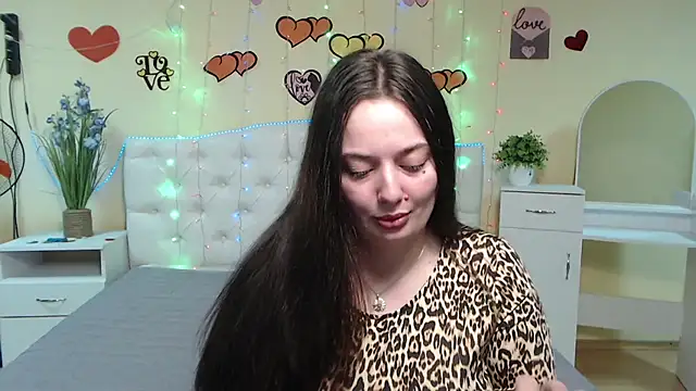 MilanaPrice online show from 03/11/25, 10:42