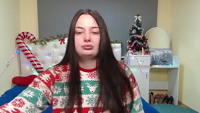 MilanaPrice online show from 12/15/25, 08:14