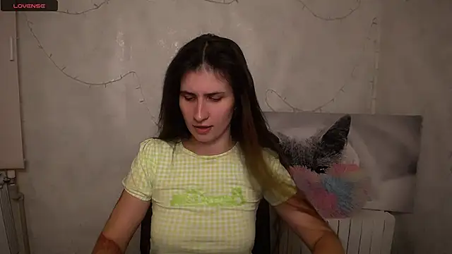 MaryEm976 online show from 07/27/26, 10:44