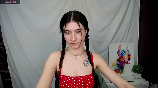 MaryEm976 online show from 03/11/25, 09:02