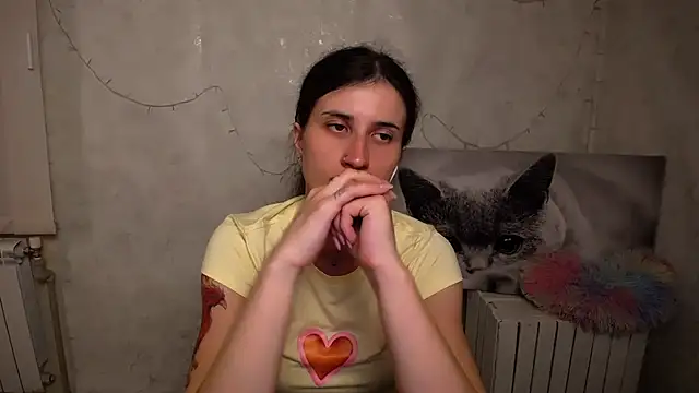 Snapshot of MaryEm976 chatting on 05/22/26, 09:07 MaryEm976 online show from 05/22/26, 09:07