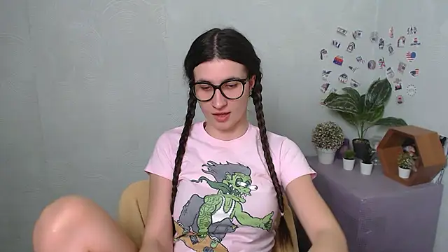 MaryEm976 online show from 01/10/26, 04:19