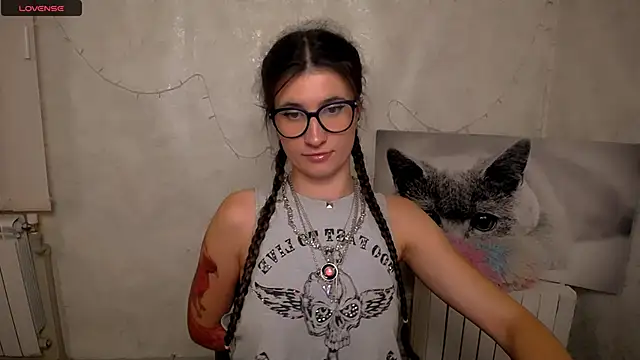 MaryEm976 online show from 08/08/26, 07:15