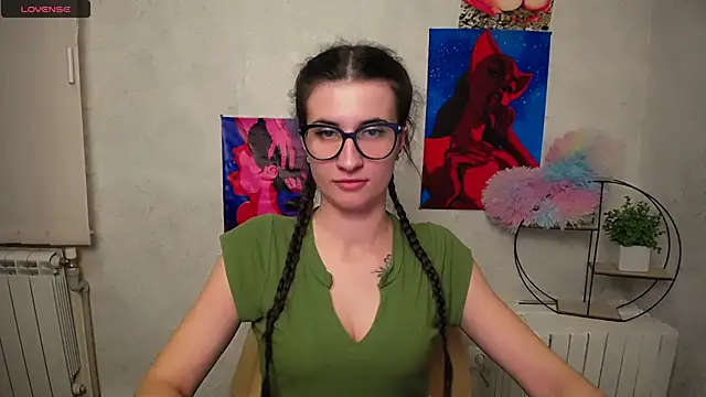 MaryEm976 online show from 11/02/25, 10:53