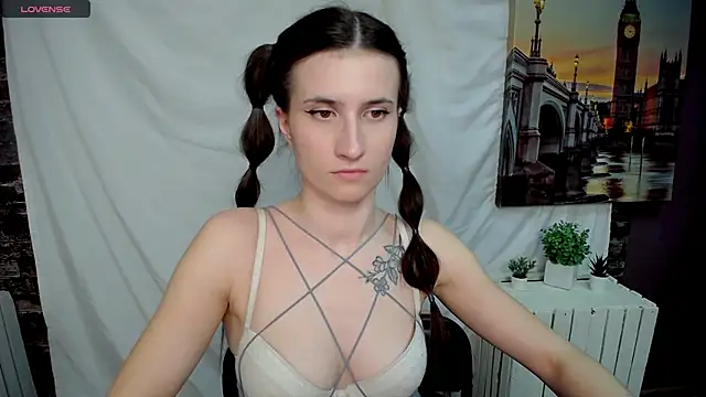 MaryEm976 online show from 03/15/25, 12:45