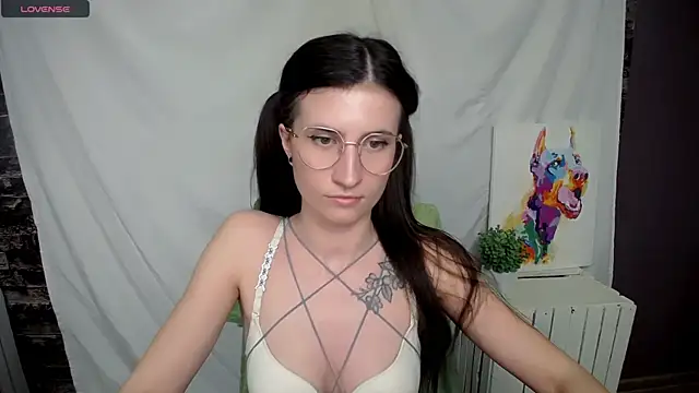 MaryEm976 online show from 03/12/25, 12:57