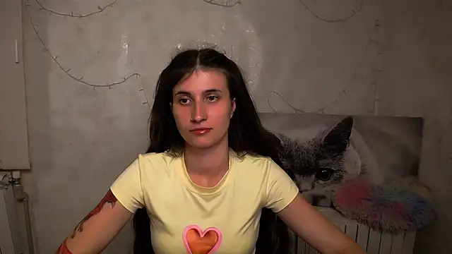 Snapshot of MaryEm976 chatting on 05/27/26, 10:00 MaryEm976 online show from 05/27/26, 10:00