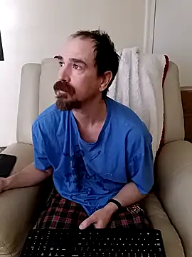 Snapshot of Armpitshaver chatting on 01/08/25, 02:46 Armpitshaver online show from 01/08/25, 02:46