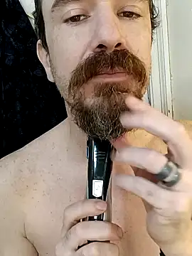 Snapshot of Armpitshaver chatting on 01/08/25, 05:48 Armpitshaver online show from 01/08/25, 05:48