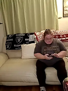 Snapshot of Armpitshaver chatting on 12/17/24, 01:18 Armpitshaver online show from 12/17/24, 01:18