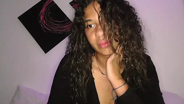 dark enchantress  online show from 10/27/25, 11:49