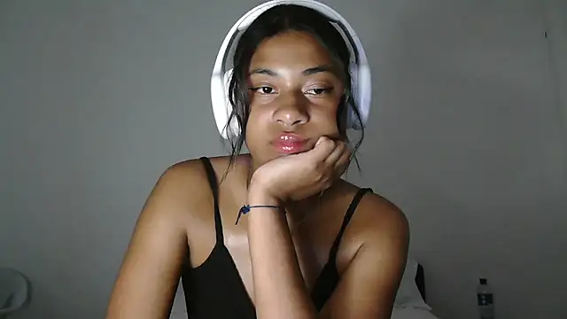 dark enchantress  online show from 02/17/26, 10:40