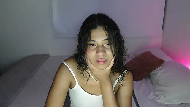Snapshot of dark_enchantress_ chatting on 03/11/25, 11:26 dark enchantress online show from 03/11/25, 11:26