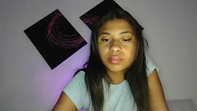 dark enchantress  online show from 10/19/25, 08:55