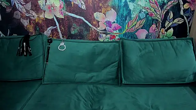 RoseBlooom online show from 05/13/26, 03:08