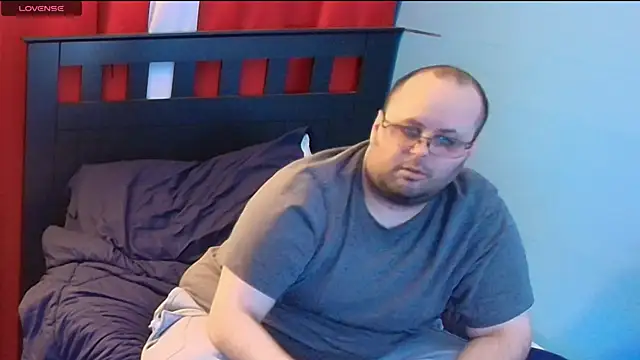 lefty15242 online show from 11/25/25, 05:41