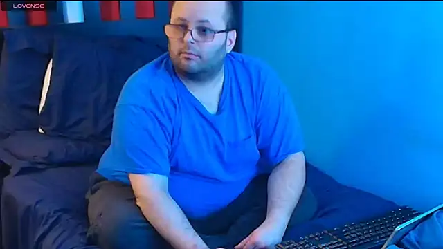 lefty15242 online show from 11/10/25, 06:18