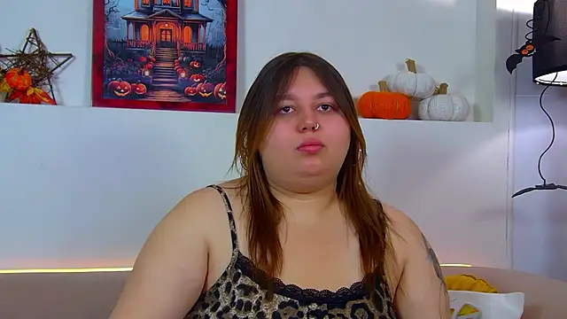 LillianKim online show from 10/24/25, 06:51