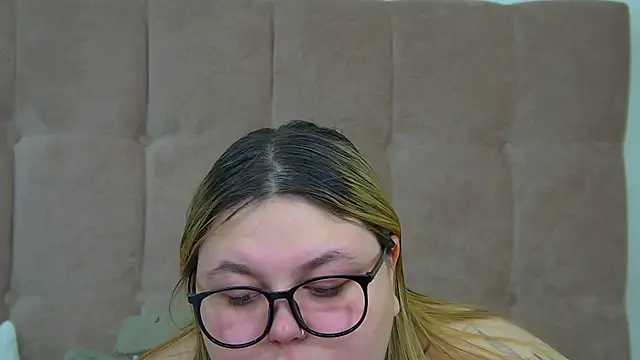 LillianKim online show from 02/25/26, 06:19