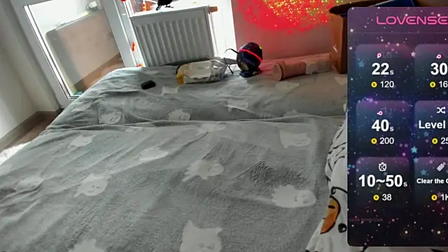 Snapshot of 92yourbitch922 chatting on 11/07/25, 10:20 92yourbitch922 online show from 11/07/25, 10:20