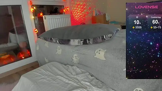 Snapshot of 92yourbitch922 chatting on 11/01/25, 03:06 92yourbitch922 online show from 11/01/25, 03:06