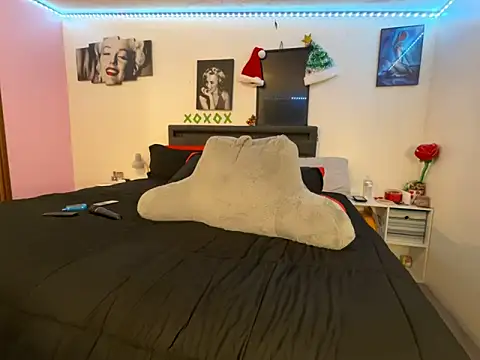 AngelSinz69 online show from 12/20/25, 03:31