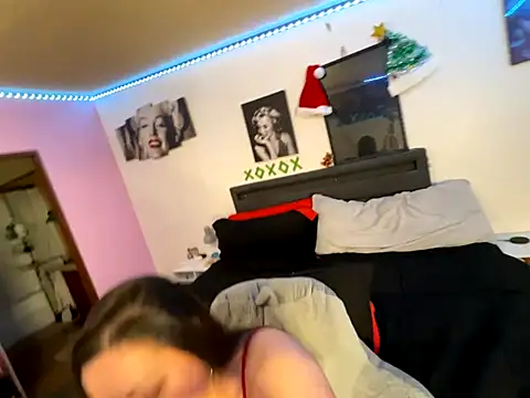 AngelSinz69 online show from 12/19/25, 12:36