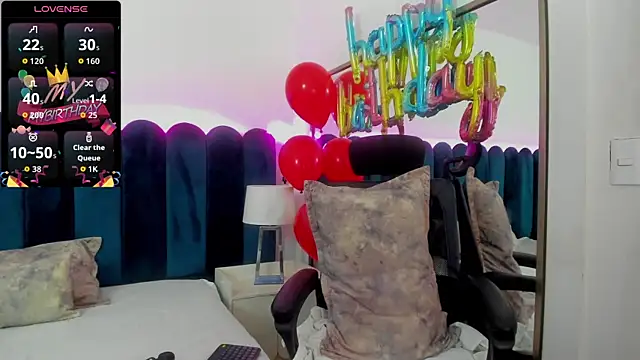 Snapshot of marianaaguii chatting on 10/01/25, 01:59 marianaaguii online show from 10/01/25, 01:59