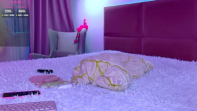  BrownEyes  online show from 03/19/25, 11:14