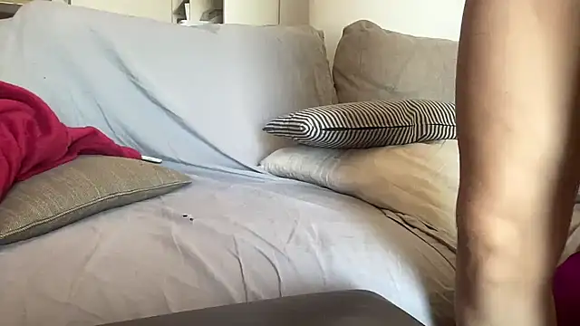 Mollyy998 online show from 06/18/26, 08:57