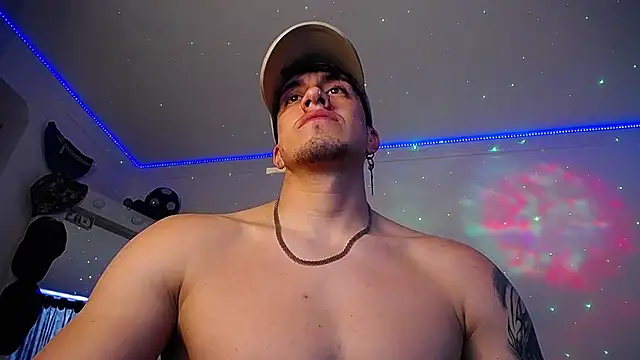 strongboy  online show from 11/24/25, 08:09