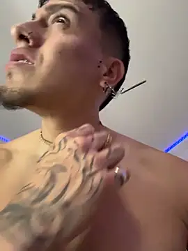 strongboy  online show from 03/12/26, 07:18