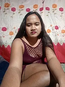 Snapshot of Sexiest_quen chatting on 02/18/26, 03:41 Sexiest quen online show from 02/18/26, 03:41