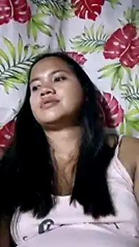 Snapshot of Sexiest_quen chatting on 02/06/25, 08:34 Sexiest quen online show from 02/06/25, 08:34