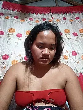 Snapshot of Sexiest_quen chatting on 02/19/26, 03:42 Sexiest quen online show from 02/19/26, 03:42