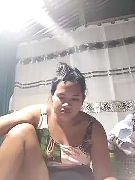 Snapshot of Sexiest_quen chatting on 03/02/25, 10:34 Sexiest quen online show from 03/02/25, 10:34
