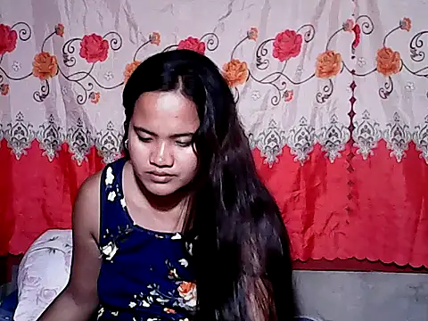 Snapshot of Sexiest_quen chatting on 01/16/26, 04:33 Sexiest quen online show from 01/16/26, 04:33