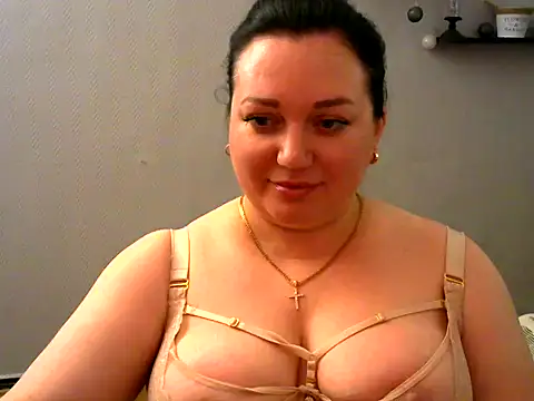 Snapshot of AmanaGi chatting on 02/07/25, 12:39 AmanaGi online show from 02/07/25, 12:39