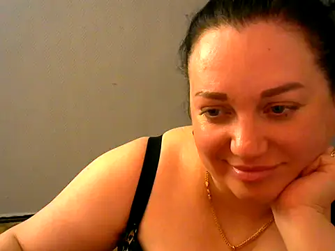 Snapshot of AmanaGi chatting on 03/17/25, 04:54 AmanaGi online show from 03/17/25, 04:54