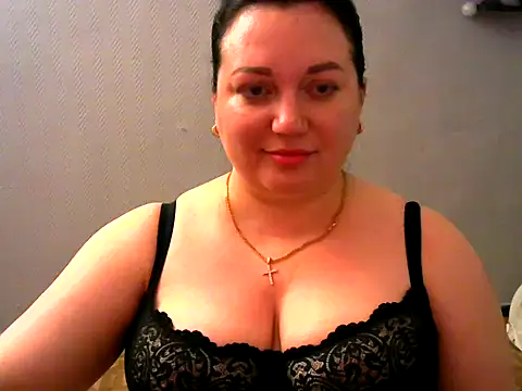 Snapshot of AmanaGi chatting on 02/04/25, 04:39 AmanaGi online show from 02/04/25, 04:39