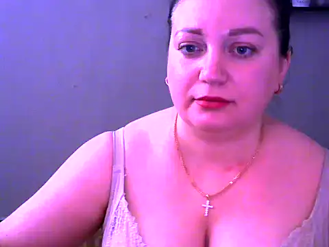 Snapshot of AmanaGi chatting on 03/05/25, 04:57 AmanaGi online show from 03/05/25, 04:57